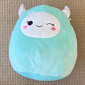 !RARE! Yeti Squishmallow